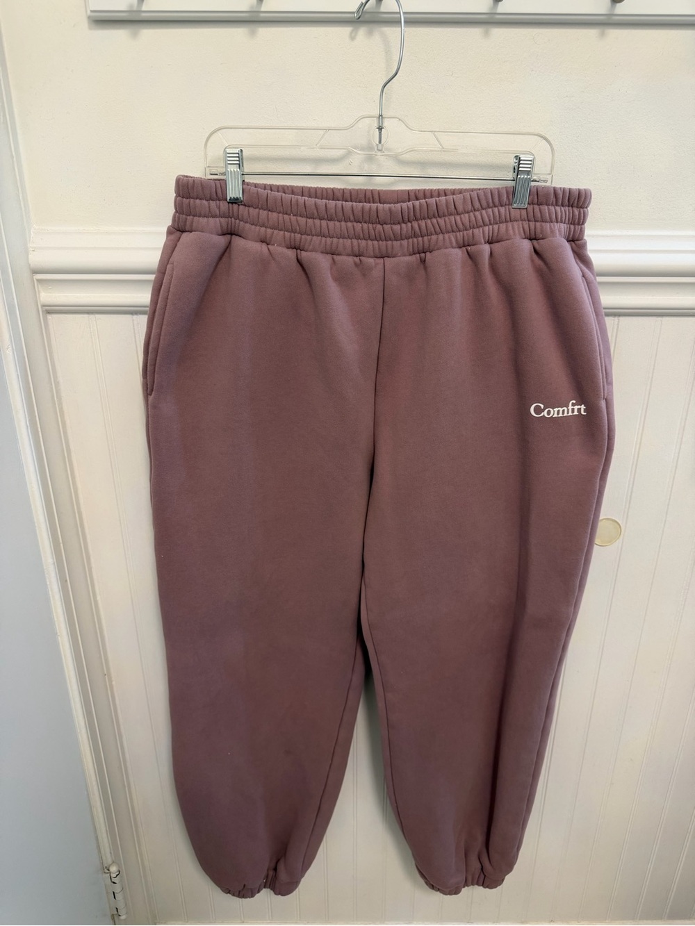 Comfrt Dusty Mauve Fleece Joggers - Women's Track Pants